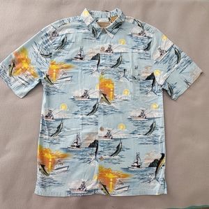 Clearwater Outfitters  blue Men's Shirt - Button Up Marlin Fish  Size Large